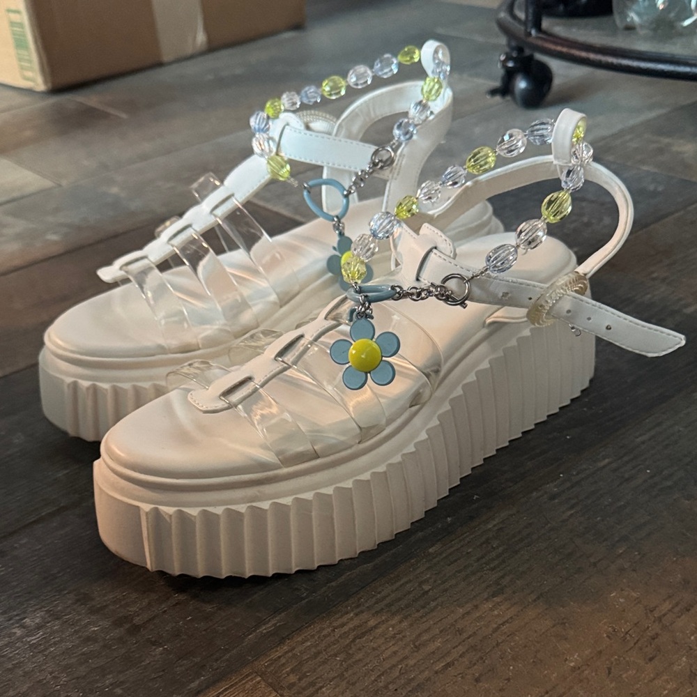 Chic White Platform Sandals with Beaded Floral Strap